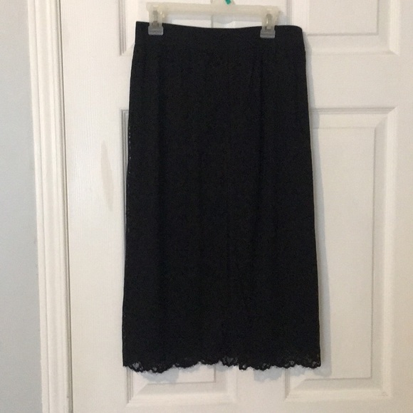 ARITZIA Wilfred Lace Pencil Skirt - Picture 2 of 8